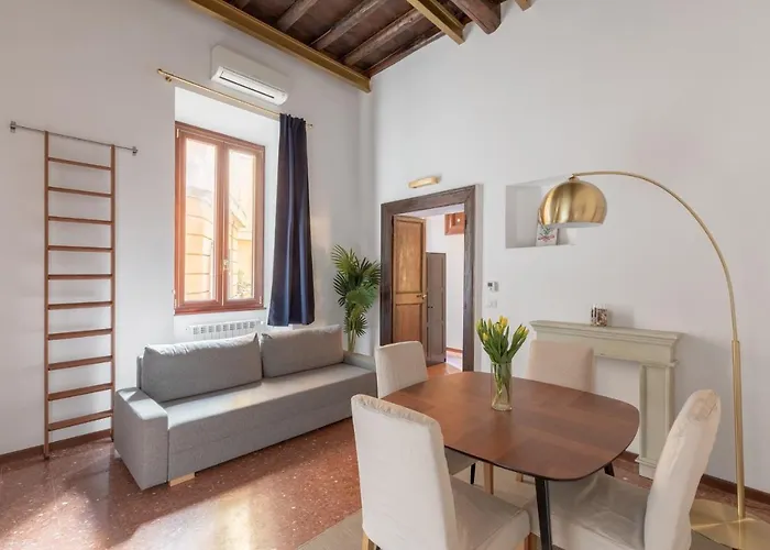 아파트 Iflat The Centrality 로마